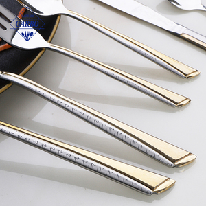 Cubiertos de acero inoxidable con mango dorado con tenedor para cena, cuchara de diente para cena, cuchara de té, juego de cubiertos dorados - Product Image 4