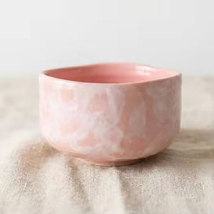 Tazón de té rosa Sakura apto para microondas, tazón de cerámica para ceremonia, tazón de matcha para cafeterías - Product Image 1