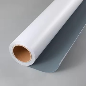 Rouleau de film en papier PP blanc mat auto-adhésif, résistant à l'eau, pour impression, matériaux pour affiches - Product Image 1