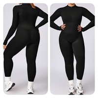 Grande taille vêtements de sport légers Slim Fit femmes à manches longues fermeture éclair complète sport Yoga hauts vestes d'entraînement trous pour les pouces