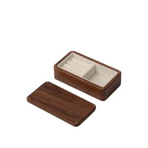 Caja de Joyería Rectangular de Madera Maciza Color Nogal, Caja de Almacenamiento de Anillos y Aretes con Múltiples Compartimentos - Product Image 5