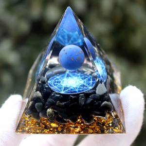 คริสตัลชิปพีระมิดเรซิ่นอีพ็อกซี่งานฝีมือประดับตกแต่งโต๊ะทำงาน ออบซิเดียน 6 จุด แกะสลักภายใน ของตกแต่งบ้าน ของสะสม ของขวัญ - Product Image 4