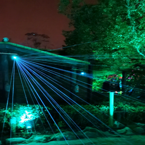 Projecteur laser de cartographie 3D pour façades de bâtiments et projections à grande échelle - Product Image 1