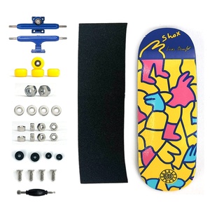 Mini Skateboard Professionnel 5 Couches en Érable, Design Double Kick, Étanche, Culture Urbaine, Prix Direct Usine - Product Image 2