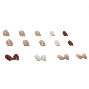 24 pièces d'autocollants pour ongles ABS nus courts et doux multicolore style français pour l'application amovible de l'armure des doigts - Product Image 4
