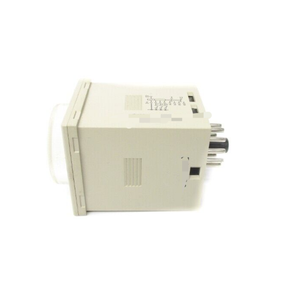 H3cr-a 0-3M 100/240Vac nsnp New Original sẵn sàng chứng khoán tự động hóa công nghiệp Pac chuyên dụng PLC lập trình điều khiển - Product Image 1