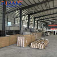 Panel Dinding Slat WPC Dekoratif Modern dengan Tekstur dan Warna Kustom untuk Proyek Interior Kepala Tempat Tidur Kamar Tidur