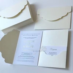 Invito Matrimoniale Personalizzato Minimalista ed Elegante, Biglietto di Auguri Nuziale Trifold in <span class=keywords><strong>Carta</strong></span> Testurizzata di Lusso con Busta Stampata - Product Image 4