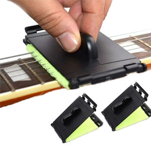 MAKABEE – nettoyeur de cordes de guitare, chiffon de nettoyage de manche, lot de 2, <span class=keywords><strong>pour</strong></span> guitare acoustique, outil de nettoyage ambidextre en microfibre - Product Image 1
