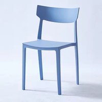 Chaises de salle à manger empilables et pliables en plastique PP, couleurs OEM nordiques, vente chaude, pour restaurant en plein air, appartement, salle de bain