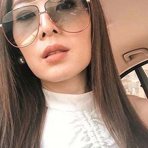 Gafas de Sol de Moda 2020 con Logotipo Personalizado, Montura Metálica, Lentes Degradadas, Protección UV400, Gafas de Sol Extra Grandes para Mujer - Product Image 2