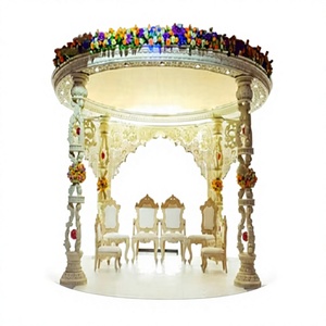 Mandap intérieur charmant pour cérémonie de mariage indienne, mandap de mariage en bois très tendance, mandap de mariage en bois sculpté exquis - Product Image 1