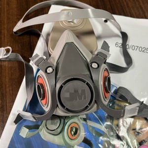 <span class=keywords><strong>Masque</strong></span> à gaz en silicone <span class=keywords><strong>demi</strong></span>-visage à double filtre protecteur, respirateur réutilisable avec cartouches anti-poussière - Product Image 4