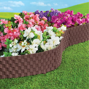 HUGELEAF Flexible Plastic Garden Lawn Edging Border with Outdoor Faux Rattan Effect Fence - Product Image 6