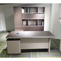 Bureau de jeu, centre de contrôle, poste de travail informatique personnalisé, console, mobilier commercial, station de travail, table élévatrice électrique