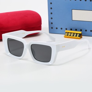 <span class=keywords><strong>Gafas</strong></span> de Sol Cuadradas Pequeñas Retro Unisex UV400 con Marco de PC, <span class=keywords><strong>Gafas</strong></span> de Sol Clásicas para Viajes al Aire Libre, Conducir, Uso Diario, Dropshipping - Product Image 3