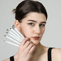 Neu eingetroffen: Umweltfreundliches Make-up-Pinselset mit Holzgriff, 12-teilig, aus synthetischem Maisseidenhaar, luxuriös, vegan, professionell, mit Halter, weiß