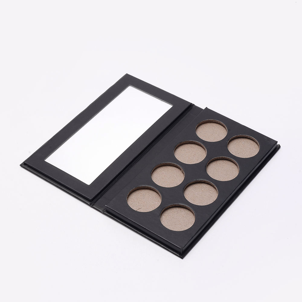 Emballage de crème pour les yeux