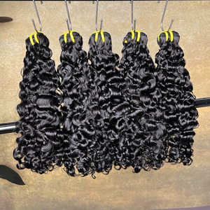 Extensiones de Cabello Humano Virgen Birmano Rizado Doble Trama, 100% Sin Procesar, Cutícula Alineada, Puntas Gruesas y Llenas - Product Image 1