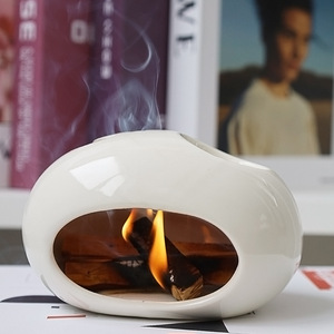 Cadeau de méditation de l'Europe <span class=keywords><strong>du</strong></span> <span class=keywords><strong>Nord</strong></span> pour brûleur de moxa Palo Santo en céramique de sauge, brûleur d'encens de cheminée, support de Palo Santo en céramique - Product Image 4