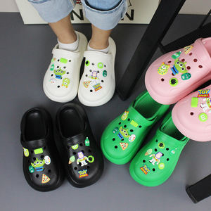 GRS Femmes EVA Wedge EVA Comfortable Clog Pillow Fashion Clog <span class=keywords><strong>Semelle</strong></span> Epaisse <span class=keywords><strong>Sabot</strong></span> avec Charms - Product Image 2