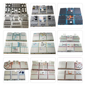 ขาตั้งเครื่องประดับโลหะหุ้มหนัง PU และไมโครไฟเบอร์ สำหรับโชว์สร้อยคอ แหวน กำไลข้อมือ และเครื่องประดับอื่นๆ บนถาดเครื่องประดับ - Product Image 4