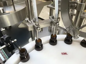 Machine de remplissage de boisson énergisante de bouteille de tir Machine d'étiquetage de capsulage de remplissage de liquide de 2oz