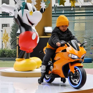 Voiture à pédales électrique, jouet pour bébé, vélo pour enfants, moto à batterie pour enfants de 5 ans - Product Image 1