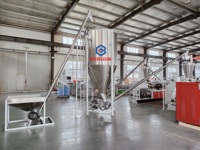 Silo di stoccaggio verticale per la materia prima della polvere