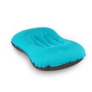 หมอนเป่าลมพกพาสำหรับเดินทางกลางแจ้งแบบขายส่ง หมอนกันน้ำ TPU ขนาดเล็ก - Product Image 1