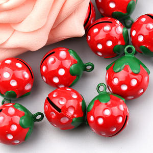 Cascabel pequeño de latón con diseño japonés para mujer, cascabeles de cascabel con diseño de fresas rojas y animales, varios colores, con diseño de dibujos animados - Product Image 2