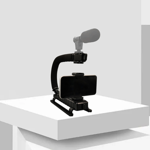 Kit téléphone Smartphone débutant en vlogging Caméra éclairante Youtube pour <span class=keywords><strong>blog</strong></span> mains libres Kit de vlogging pour débutants en voyage USB C - Product Image 4