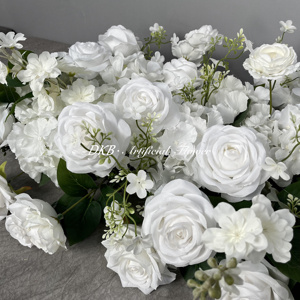 Guirnalda de flores de seda artificial DKB caminos de mesa de flores blancas para boda - Product Image 3