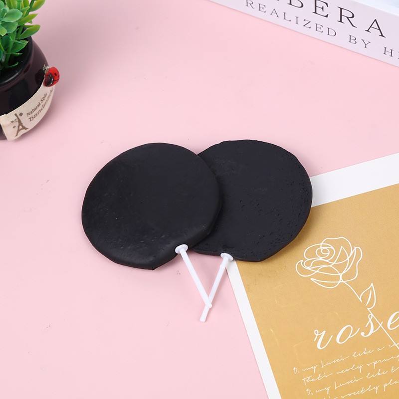 Paire d'oreilles noires