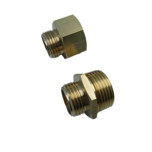 Adaptateur de raccord de tuyau d'arrosage en laiton industriel 1/2\" pour raccordement de tuyau d'arrosage à tuyau - Product Image 1