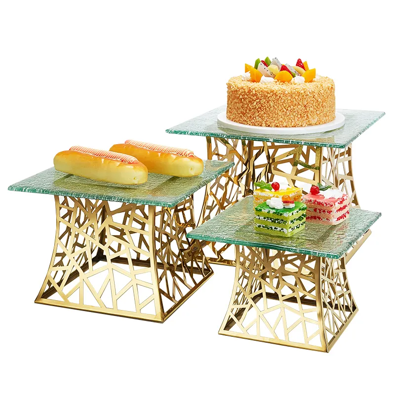 Mirror Polish Royal sushi dessert riser carve patterns and Luxury Decorations Wedding Gold Cake Stand Set