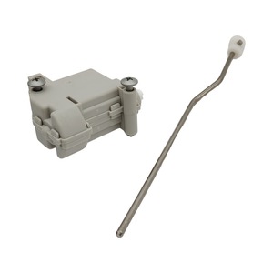 Attuatore Sportello Serbatoio Carburante 5K6810773 per VOLKSWAGEN GOLF MK6 <span class=keywords><strong>2.0</strong></span> <span class=keywords><strong>TDI</strong></span> <span class=keywords><strong>2009</strong></span> - Product Image 3