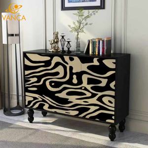 Aparador de Madera Maciza de Roble Negro con <span class=keywords><strong>Puertas</strong></span> <span class=keywords><strong>Corredizas</strong></span> Redondeadas de Estilo Mid-Century <span class=keywords><strong>para</strong></span> el Comedor o la Entrada - Product Image 3