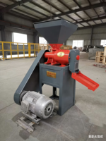 Vente directe usine Nouveau modèle 70 Batteuse décortiqueuse de riz 500-1000 kg/h Efficace pour le décorticage du riz et le décorticage du maïs