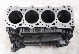 บล็อกกระบอกสูบเครื่องยนต์รถขุด Mitsubishi 4M40 ยี่ห้อ HongWang รุ่นที่ 1 ความแข็งแรงสูง ผ่านกระบวนการอบชุบแข็งขั้นสูง ขนาดรูกระบอกที่แม่นยำ - Product Image 3