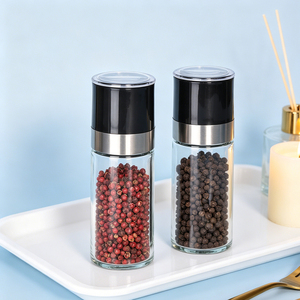 Vente en gros de salières à épices en bambou de 80 ml avec moulin à sel rose et poivre, bouteilles en plastique à usage manuel, moulins à sel marin - Product Image 3