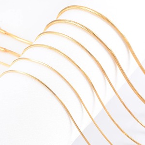 Collier polyvalent à motif chevrons, chaîne serpent en acier inoxydable, étanche, pour hommes et femmes, bijoux de mode de luxe léger - Product Image 4