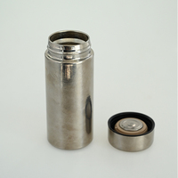 Bouteille d'eau colorée en titane pur, légère, anti-fuite, isolante, mini 210 ml, tasse thermos sous vide double paroi en titane pur