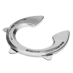 Equipo ecuestre de mecanizado CNC de precisión, herraduras de aluminio personalizadas de diferentes tamaños - Product Image 1