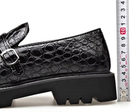 Chaussures en cuir artificiel de luxe pour hommes, best-sellers, mocassins décontractés, style italien, pour les fêtes ou le bureau