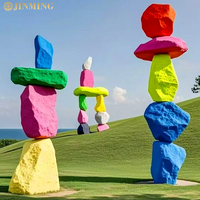 Sculptures abstraites humaines et animales en FRP, en mousse durcie, décoratives pour zones scéniques, accessoires pour la photographie et les réseaux sociaux, installation