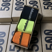 Chaussettes de sport en coton pour hommes OEM avec logo personnalisé sur le dessous, séchage rapide, respirantes, haute qualité, vente en gros depuis l'usine chinoise
