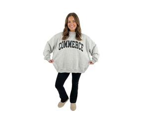 <span class=keywords><strong>Felpa</strong></span> da donna <span class=keywords><strong>vintage</strong></span> <span class=keywords><strong>oversize</strong></span> con bordo grezzo, stampa a lettere ad arco, manica lunga, girocollo ampio, all'ingrosso - Product Image 3