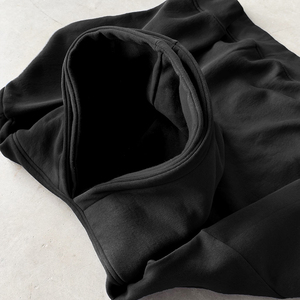 Sudadera Unisex con Doble Capucha, Negra, Oversize, Corte Cuadrado, 100% Algodón Grueso de 500 g/m², con Logotipo Personalizado para Fabricantes de Ropa Urbana - Product Image 2