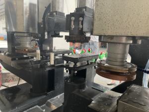 เครื่องเจาะกระจกแนวนอนแบบขึ้นลงอัตโนมัติ เครื่องเจาะกระจกแบบเจาะรู เครื่องเจาะกระจก - Product Image 2